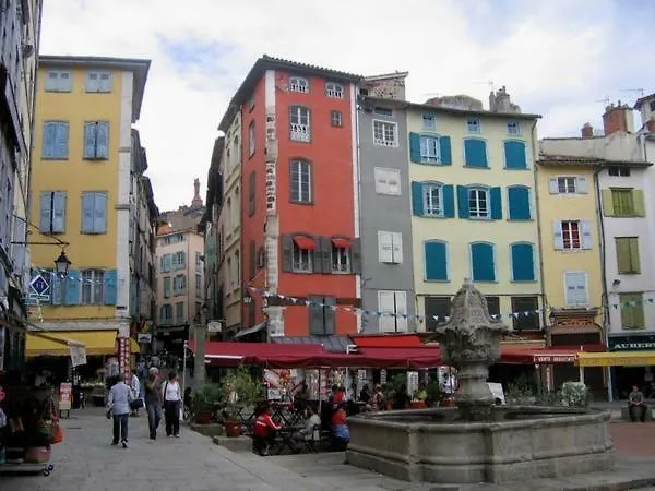 F 2 Residence St Jean Parking Gratuit Le Puy-en-Velay 0*,  France
